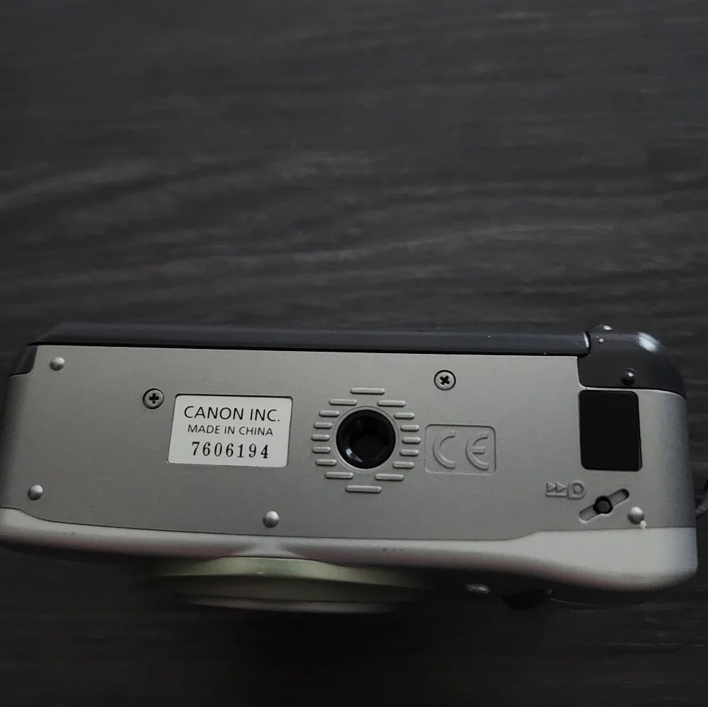 Canon Sure Shot 90U 35mm‎ Point & Shoot Film Camera TESTED and Working - Picture 6 of 13
